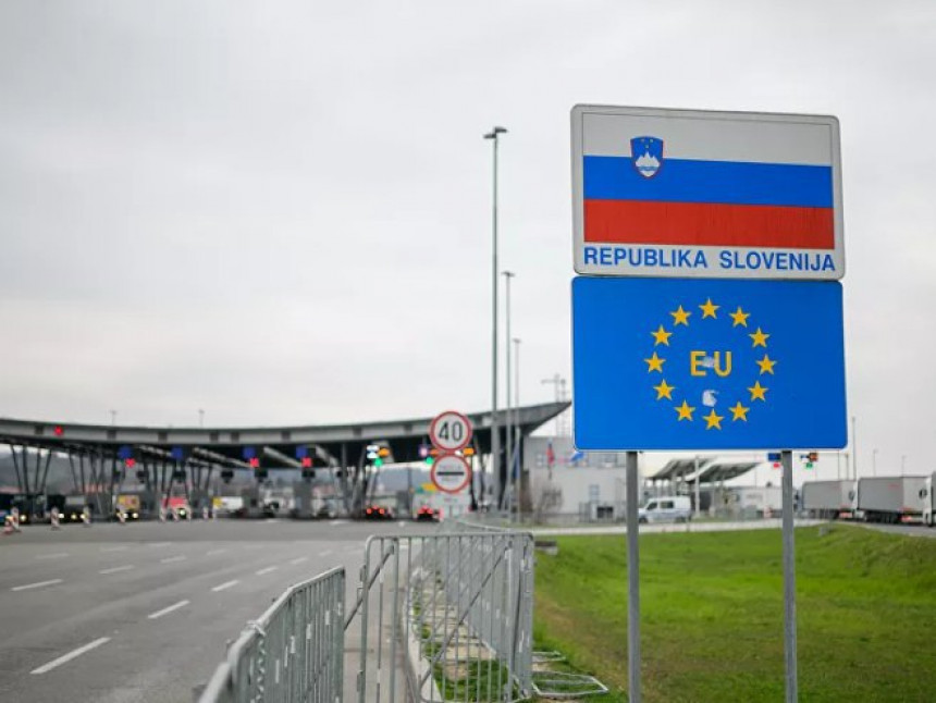 Slovenija skinula Srbiju sa crvene liste