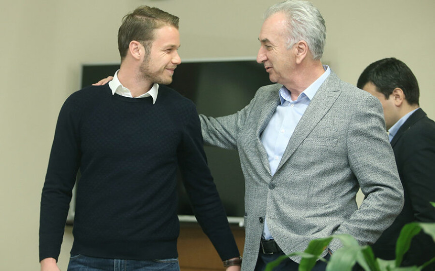 Šarović dao podršku Drašku Stanivukoviću