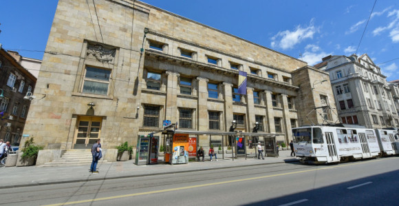 Najgore za ekonomiju i građane slijedi