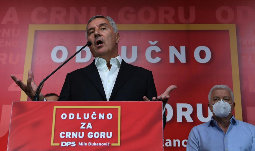 Đukanović: Sačekati konačne rezultate izbora