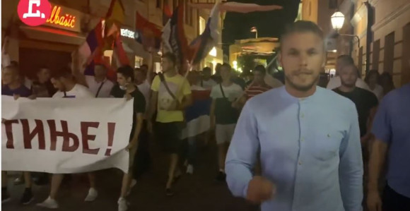 Stanivuković sa Banjalučanima slavi pad režima u Crnoj Gori