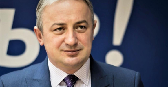 "Pokazalo se da svaki režim ima svoj kraj!"