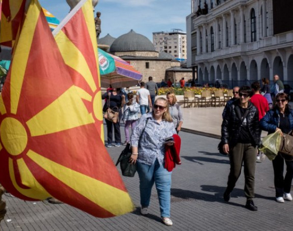 С. Македонија добила нову владу, Заев премијер
