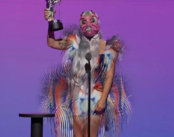 Lejdi Gaga izdominirala na dodeli MTV nagrada!