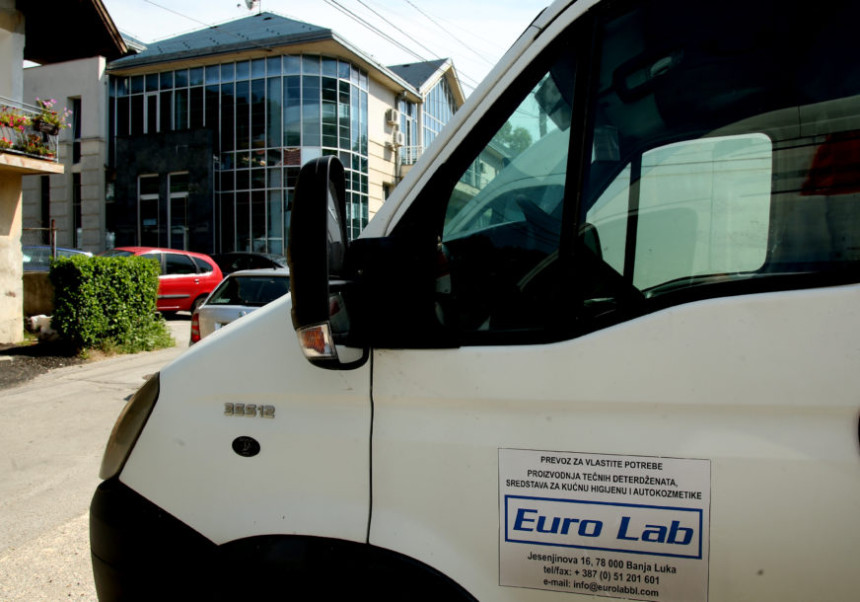 Sve prinudne naplate UIO prema „Euro Labu“ obustavljene