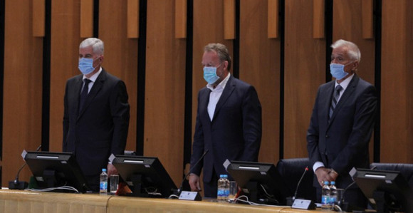 SNSD i HDZ oborili zakon o ukidanju raznih naknada