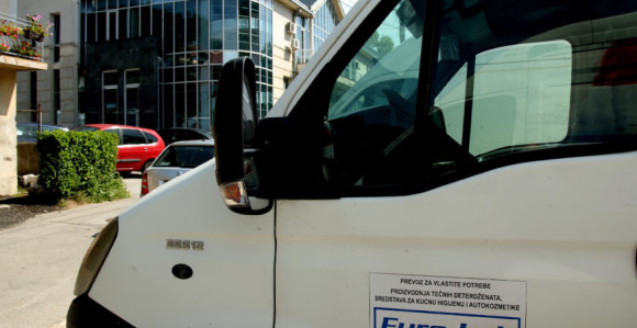 Sve prinudne naplate UIO prema „Euro Labu“ obustavljene