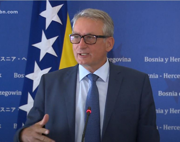 Vlast koja ne vodi računa o narodu treba da nestane