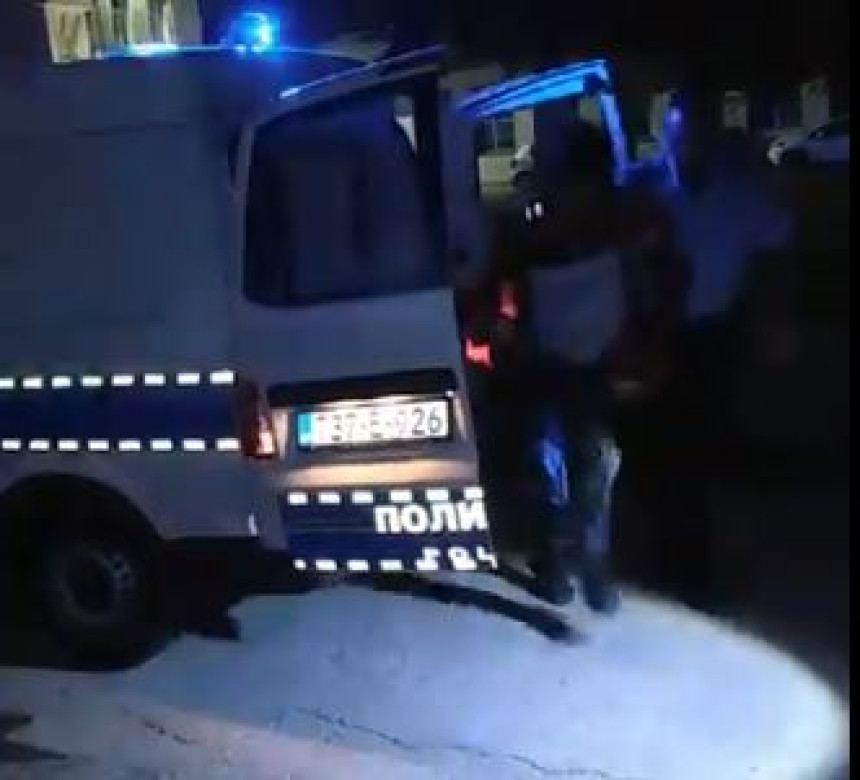 Krao automobile, pa izazivao saobraćajne nesreće