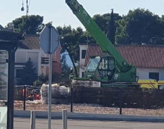 Хрватска: На радника из БиХ пала дизалица на градилишту