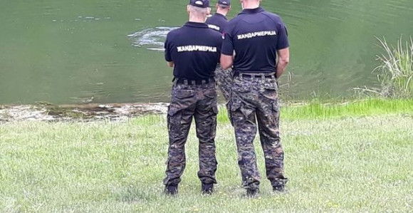 Djeca prijavila da se utopila djevojčica (7)