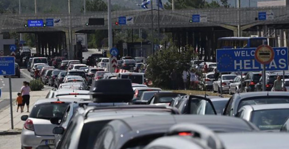 Na ljetovanje bez PCR testa, ali trebaće ova potvrda