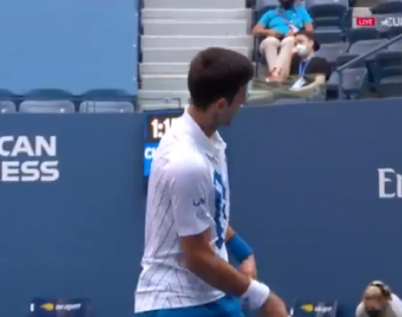 Đoković pogodio sudiju u glavu i diskvalifikovan