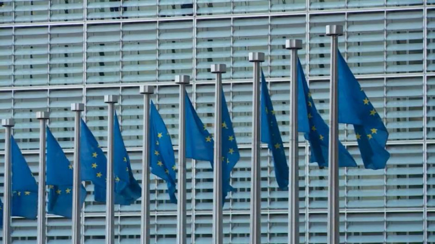 ЕУ упозорава због премјештања амбасада