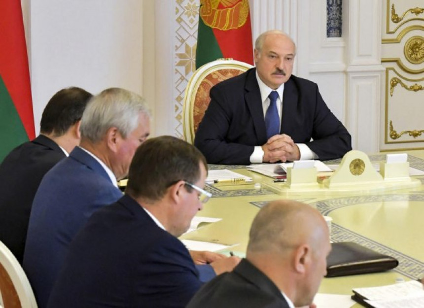 Лукашенко: Ако падне Бјелорусија, Русија је сљедећа