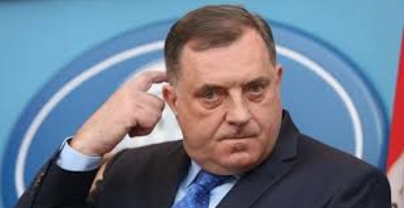 Miletić: Sve što Dodik ima nelegalno treba da vrati Srbima