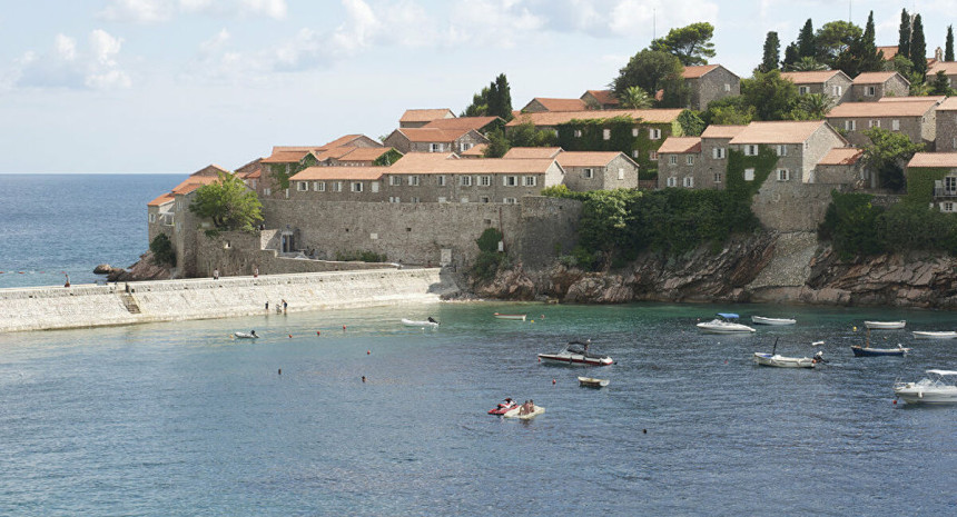 Crna Gora razmatra "zaključavanje" stanovništva?