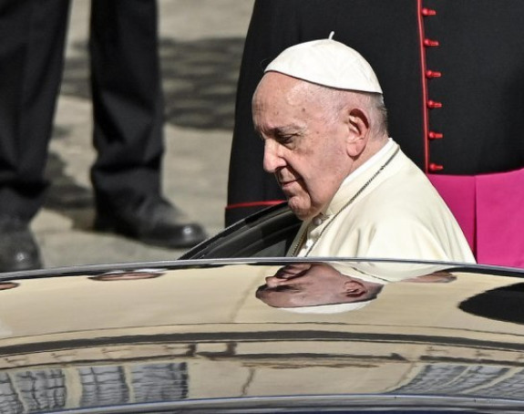 Papa pozvao lidere da saslušaju demonstrante