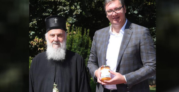 Vučić sa Irinejom o položaju Srba u regionu