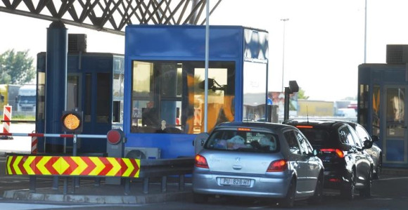 Evo zašto turisti moraju što prije da se vrate iz CG