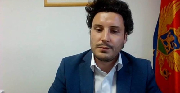 Ovo što se desilo u CG je ohrabrenje za građane regiona