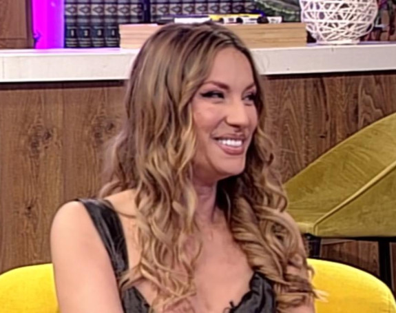 Rada Manojlović najgledanija na ovim sajtovima! (FOTO)