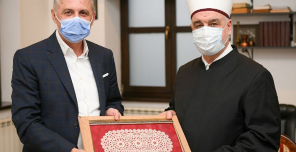 "Obnovili smo džamije, a uz pomoć Turske obnovićemo i Sahat kulu"