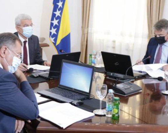 Odbijen Dodikov prijedlog na sjednici Predsjedništva