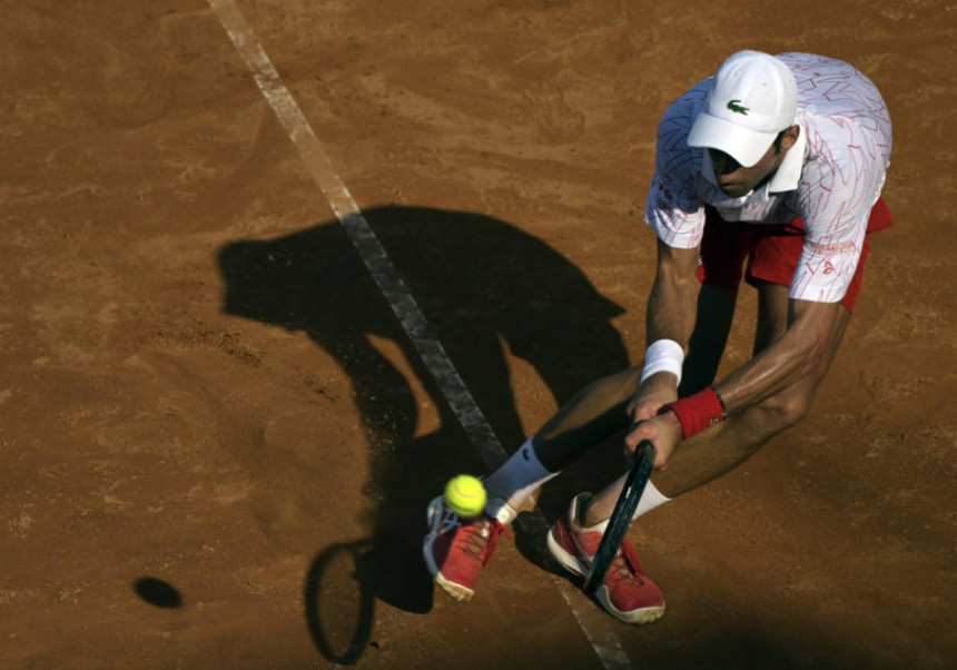 Đoković u četvrt-finalu, pobijedio Krajinovića