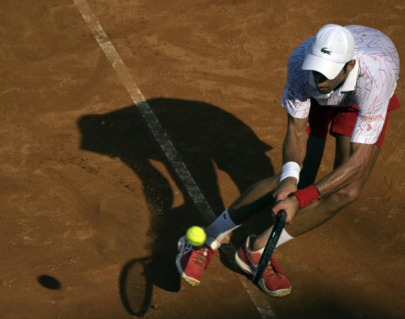 Đoković u četvrt-finalu, pobijedio Krajinovića