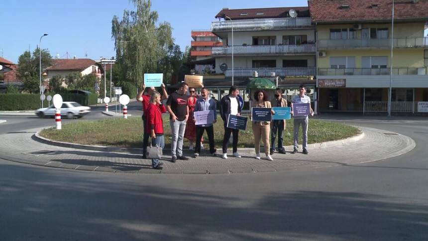 "Projekti iz budžetske kase nisu vaše zasluge"