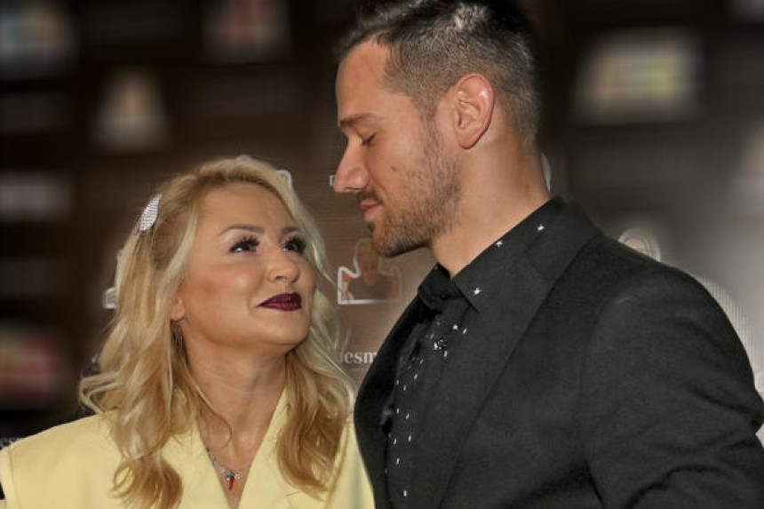 Goca i Raša danas proslavljaju petu godišnjicu braka!