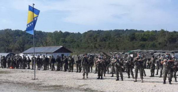 Vježbe na Manjači su pod kontrolom NATO snaga