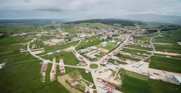 HDZ izbacio dvojicu ministara kantona i četiri poslanika