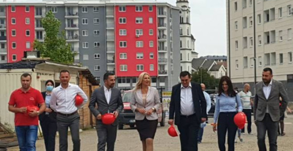 Kampanja o trošku građana: Kao da su njihove pare?!