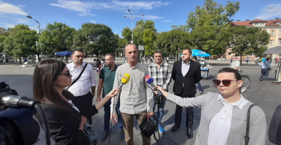 SNSD u očaju, sav ‘praseći i janjeći fond’ propao