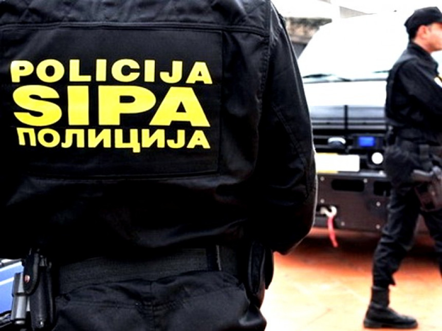 СИПА ухапсила два лица, спријечен шверц миграната