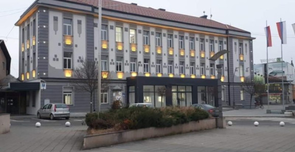 Republika Srpska parama iz Srbije plaća dugove Kozarske Dubice