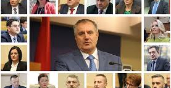 Nešto se dešava u Vladi: Ministri potpisali zajedničku izjavu o podršci Viškoviću