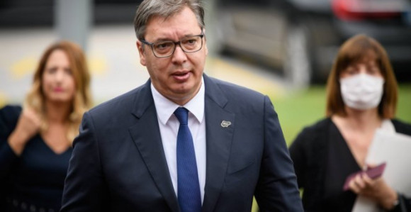 Vučić uputio saučešće povodom pogibije pilota