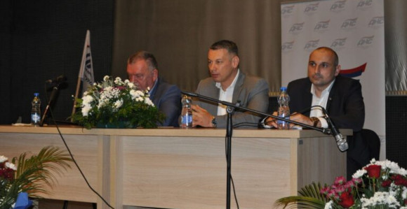 Na listi DNS-a su ljudi koji su spremni da rade za građane