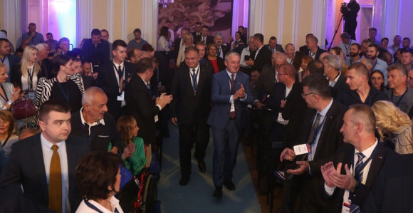 21 godina PDP-a, umjesto slavlja pomoć javnoj kuhinji