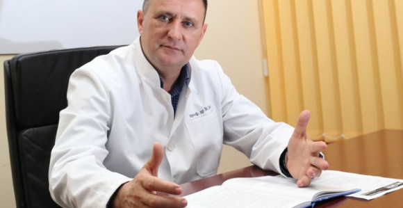 "Ako ne glasate za SNSD, nema liječenja u UKC?!"