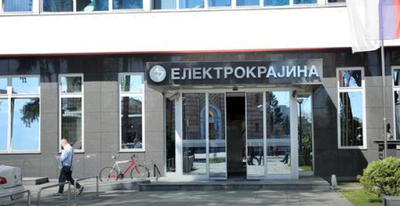 Čavić uzima kredite da bi kupovao računare od “Prointera”