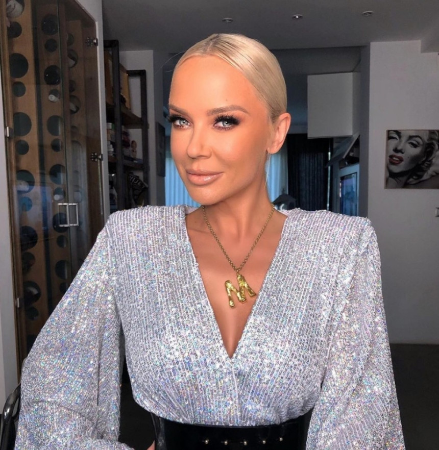 Hrvatska pevačica postaje majka u 41. godini!