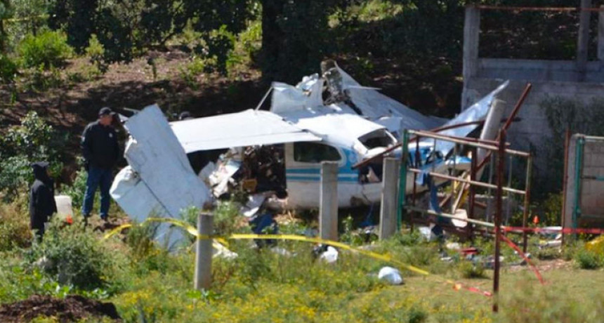 Srušio se avion pun kokaina, dvoje stradalo