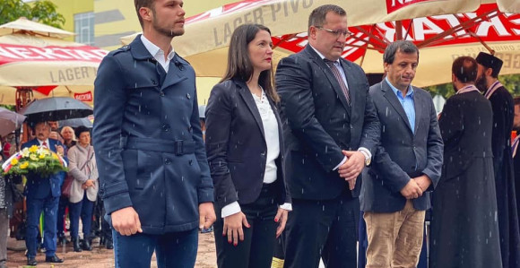 Poslanici odali poštu poginulim borcima Broda