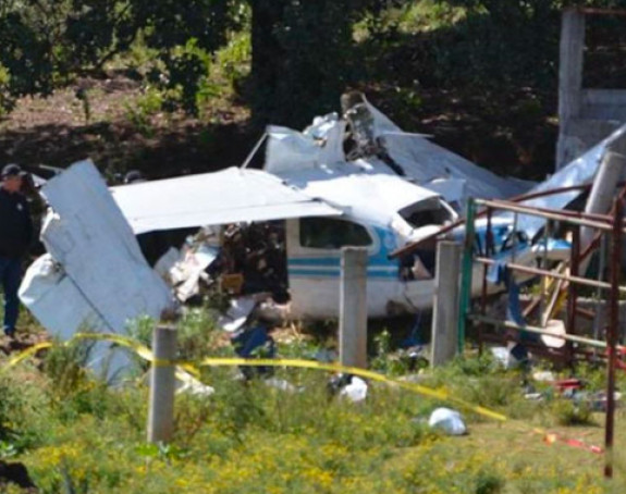 Srušio se avion pun kokaina, dvoje stradalo