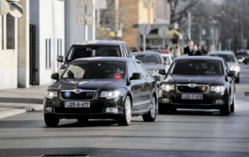 Parlament BiH kupuje limuzine od 300 hiljada KM