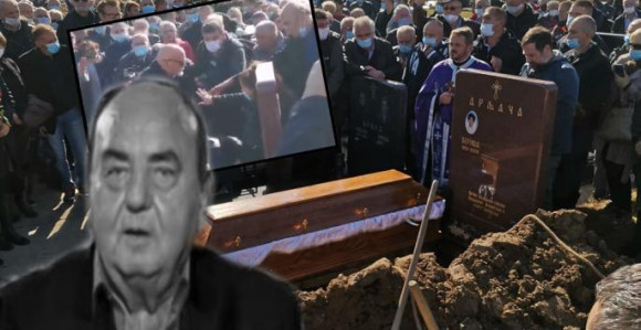 Bora ispraćen uz pesmu Krajišnika, Era jecao nad sandukom! (VIDEO)